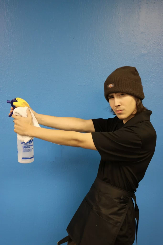 Elijah, Cleaning Expert at HD Clean